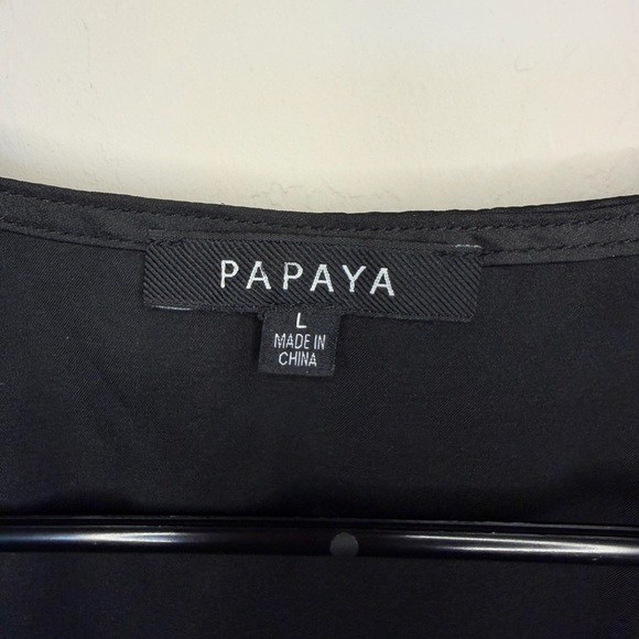 Papaya Classic Black Top - Picture 3 of 4